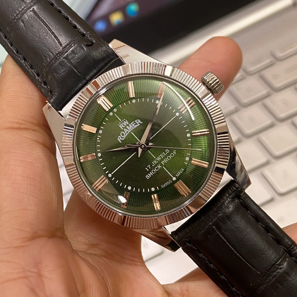 Vintage 1974 Roamer Manual Mens Silver Watch W/Leather Strap & Green accents - Picture 2 of 6